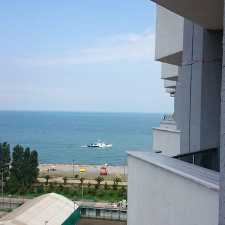 Apartments In Batumi With Sea View Exterior photo